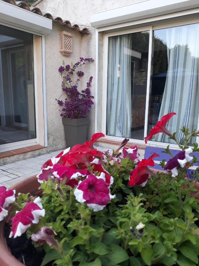 مبيت وإفطار ماندوليو لا نابول Dans Un Jardin Bb Et Jacuzzi المظهر الخارجي الصورة