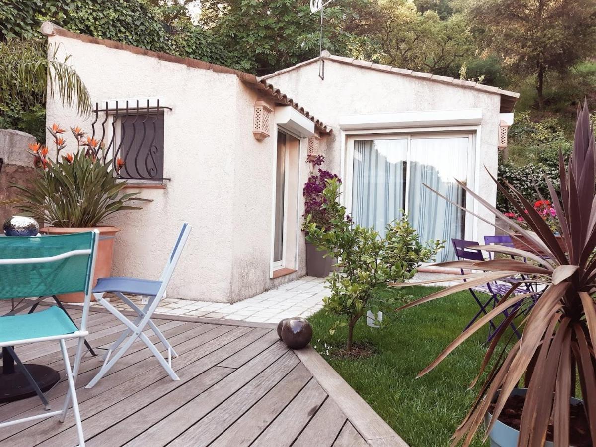 مبيت وإفطار ماندوليو لا نابول Dans Un Jardin Bb Et Jacuzzi المظهر الخارجي الصورة
