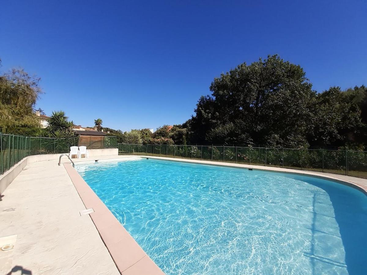 مبيت وإفطار ماندوليو لا نابول Dans Un Jardin Bb Et Jacuzzi المظهر الخارجي الصورة