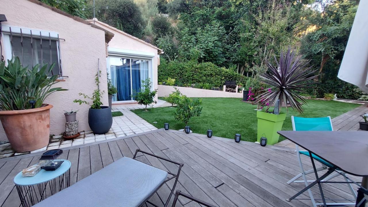 مبيت وإفطار ماندوليو لا نابول Dans Un Jardin Bb Et Jacuzzi المظهر الخارجي الصورة