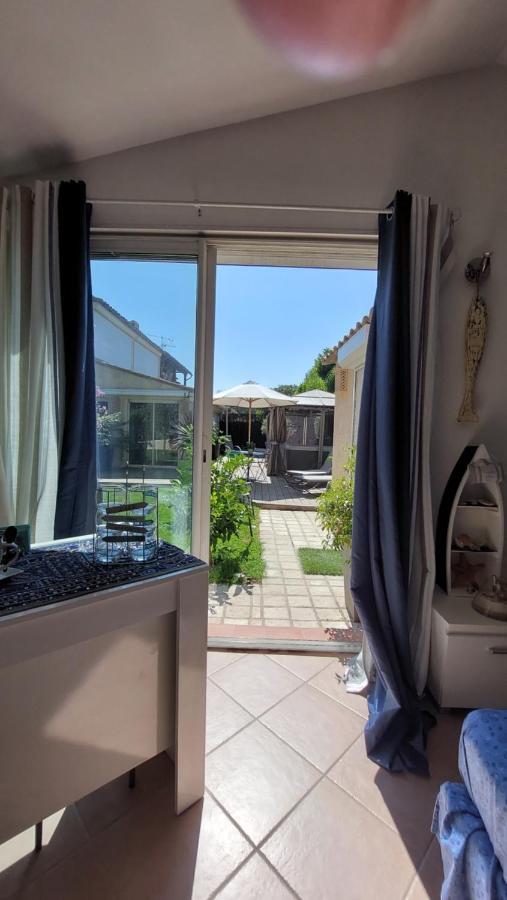 مبيت وإفطار ماندوليو لا نابول Dans Un Jardin Bb Et Jacuzzi المظهر الخارجي الصورة